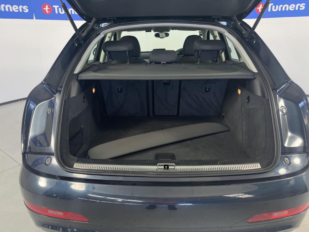 Photo '14' of Audi Q3