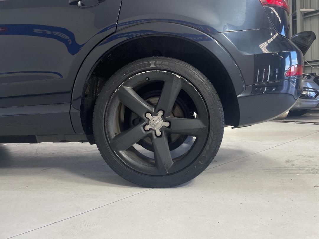 Photo '11' of Audi Q3