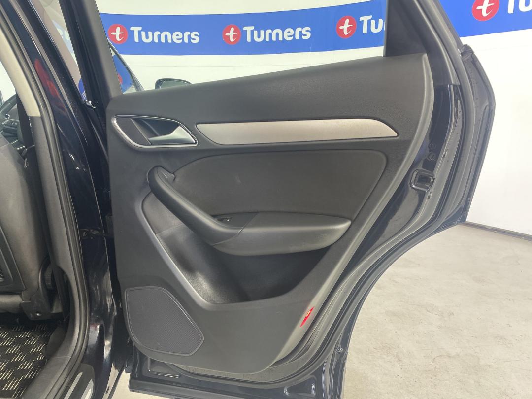 Photo '19' of Audi Q3