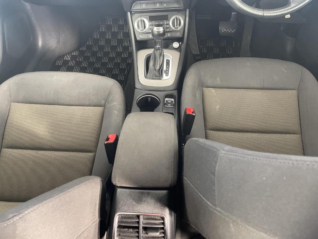 Photo '18' of Audi Q3