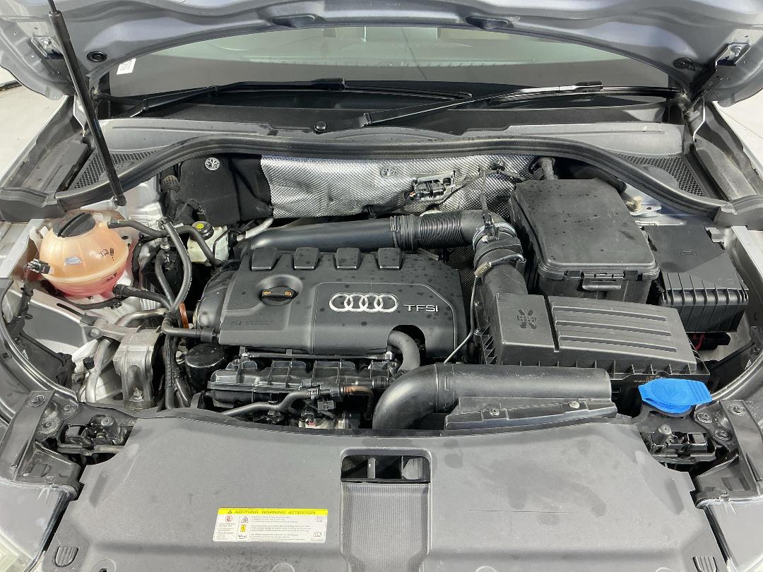 Photo '13' of Audi Q3