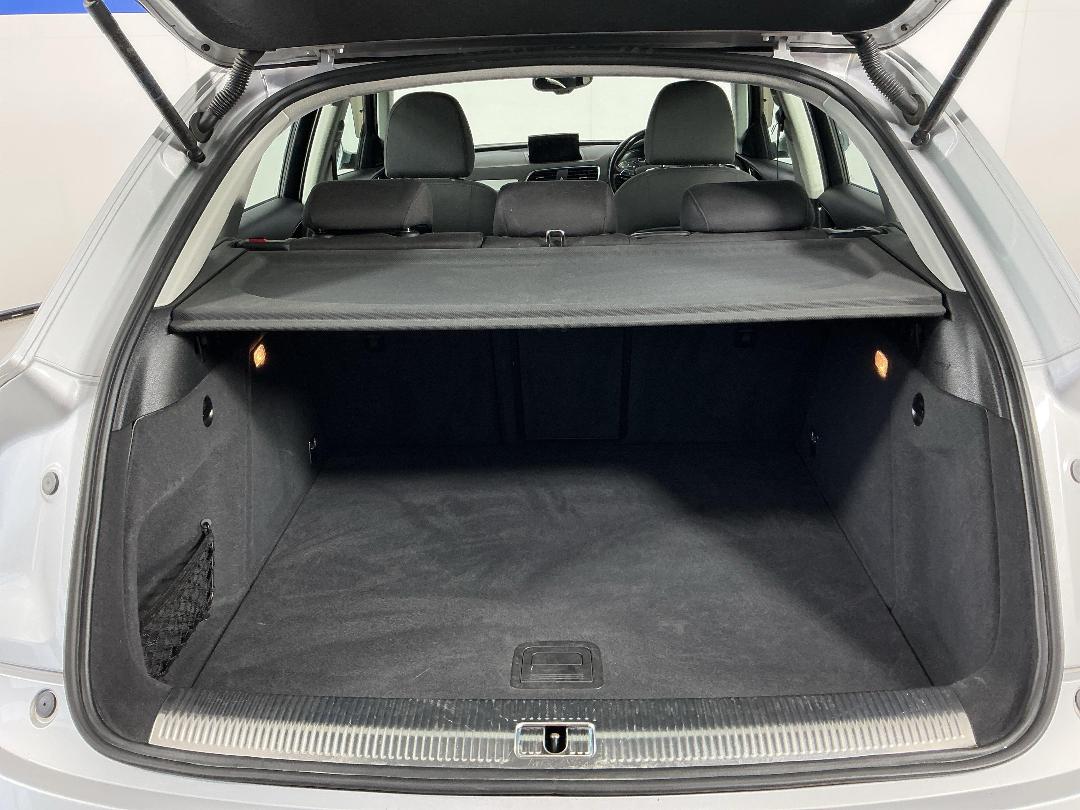 Photo '14' of Audi Q3