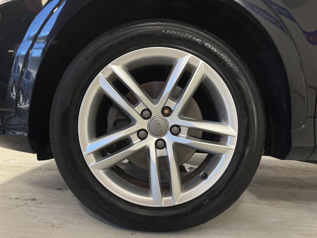 Photo '10' of Audi Q3