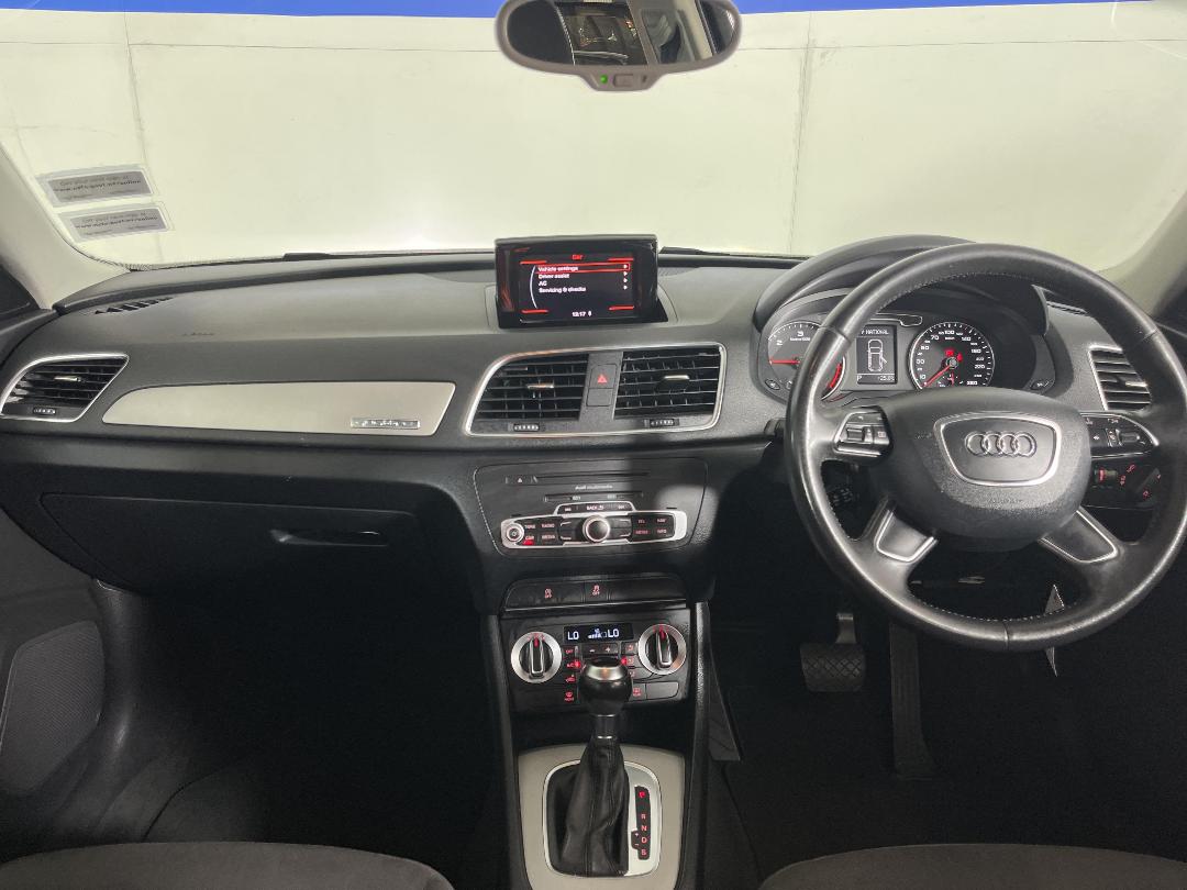 Photo '17' of Audi Q3