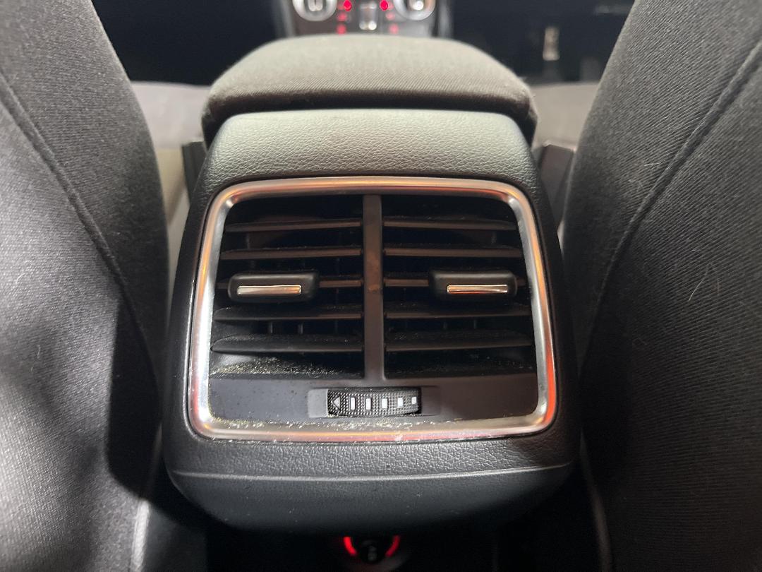 Photo '24' of Audi Q3