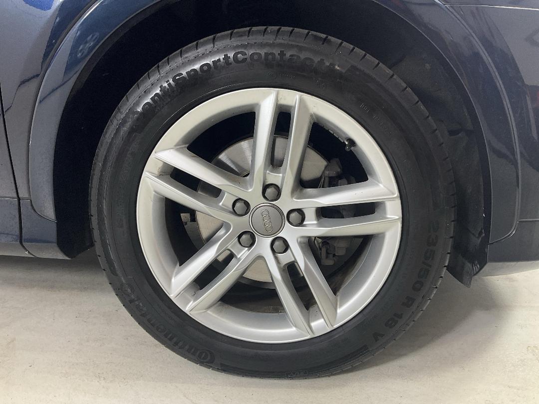 Photo '9' of Audi Q3