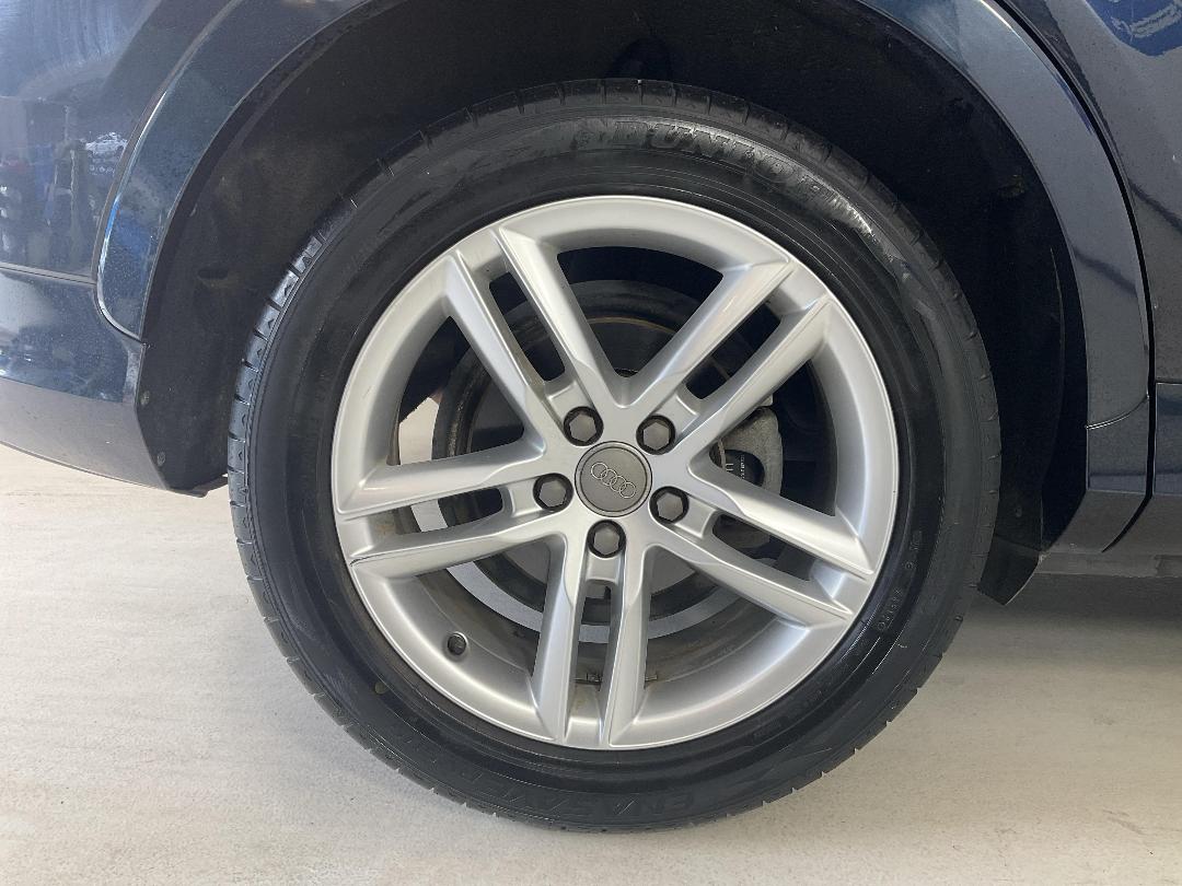 Photo '12' of Audi Q3