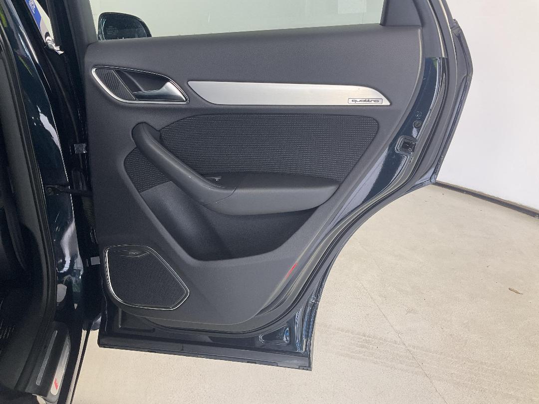 Photo '19' of Audi Q3