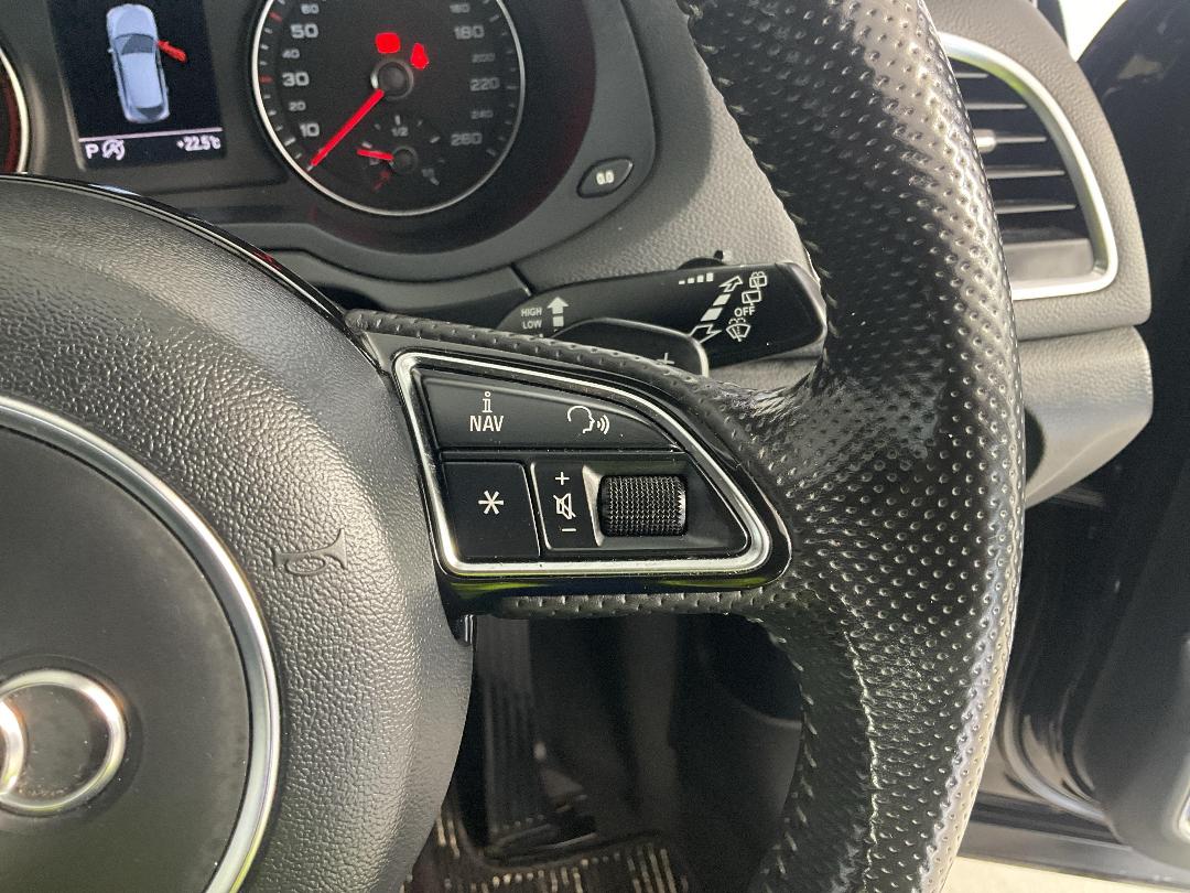 Photo '27' of Audi Q3