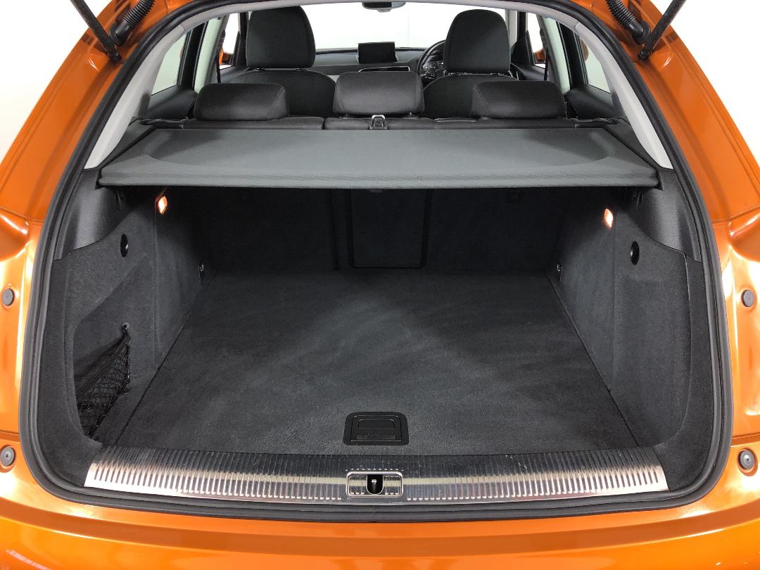 Photo '14' of Audi Q3