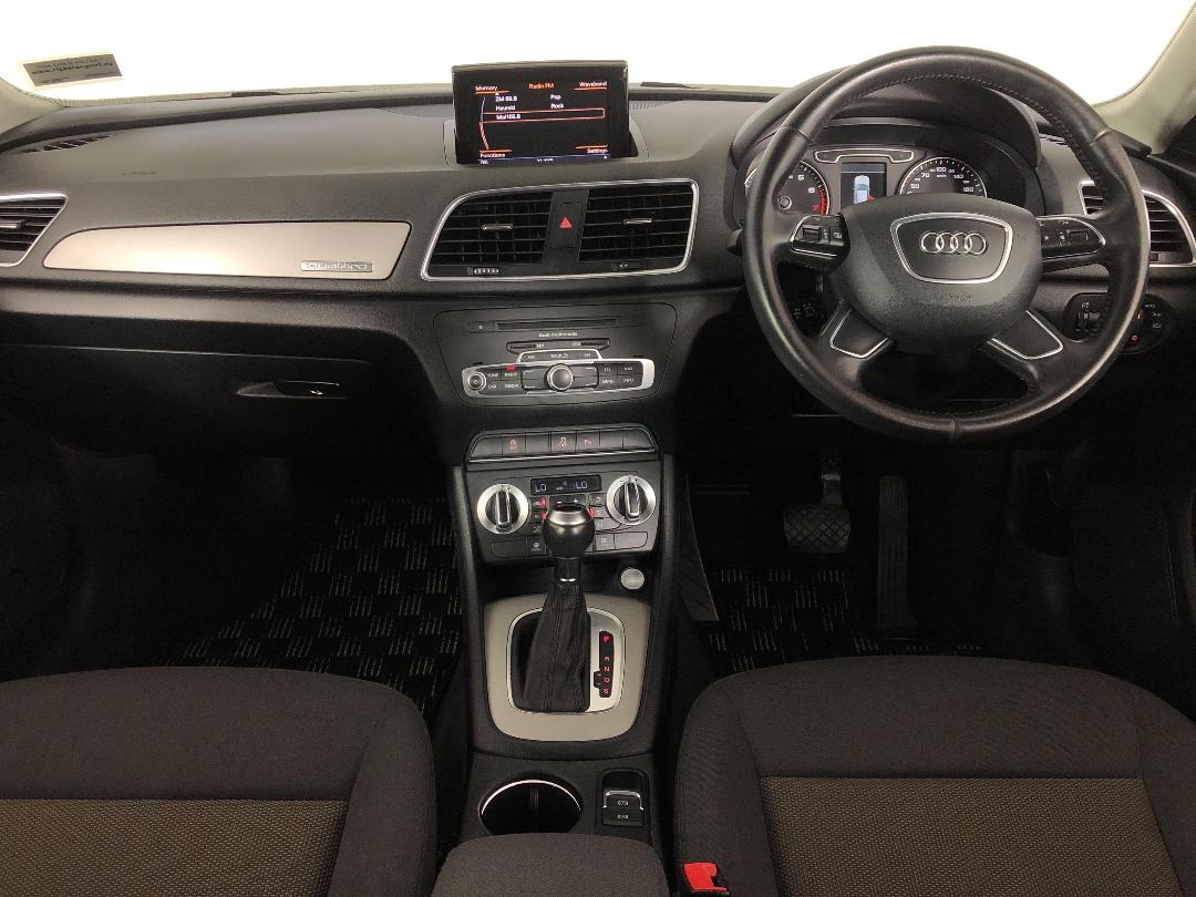 Photo '17' of Audi Q3