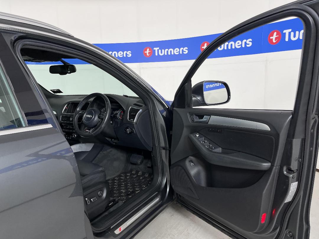 Photo '15' of Audi Q5