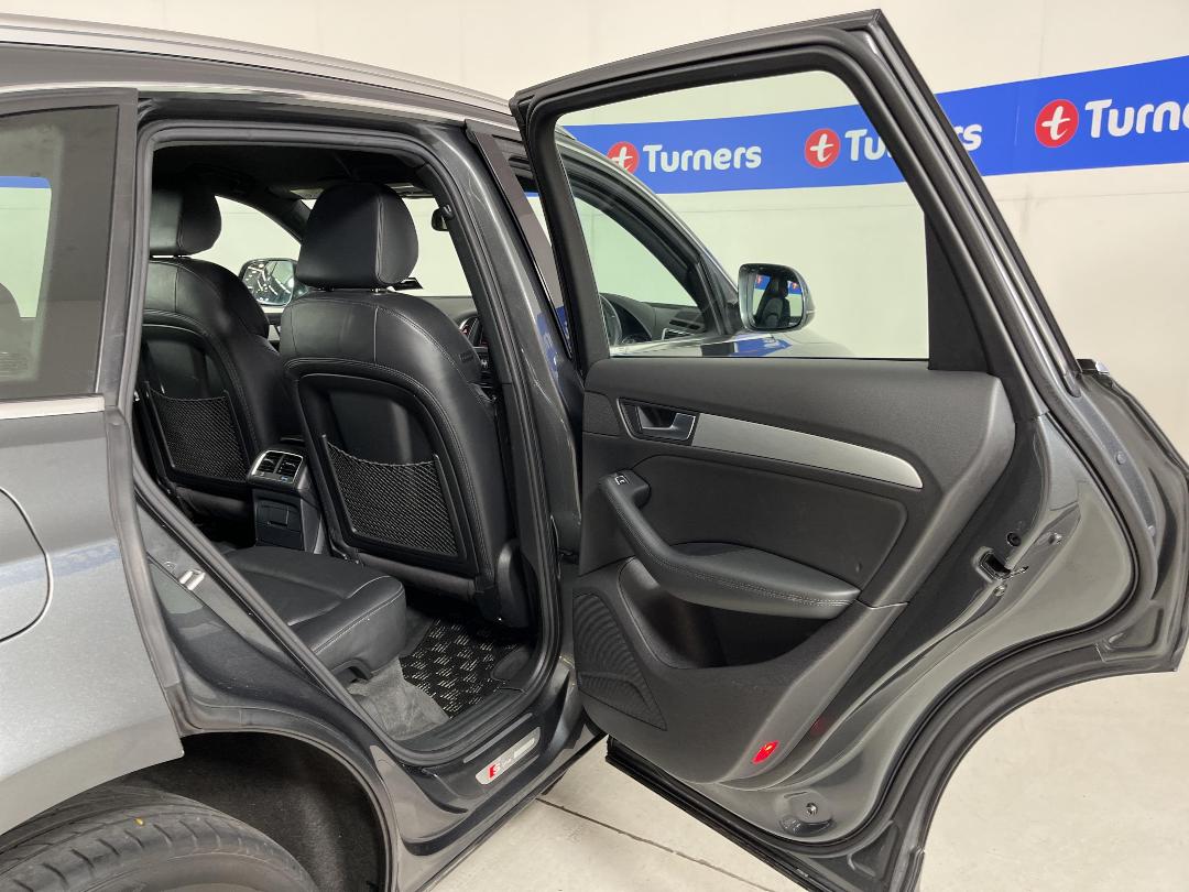 Photo '19' of Audi Q5