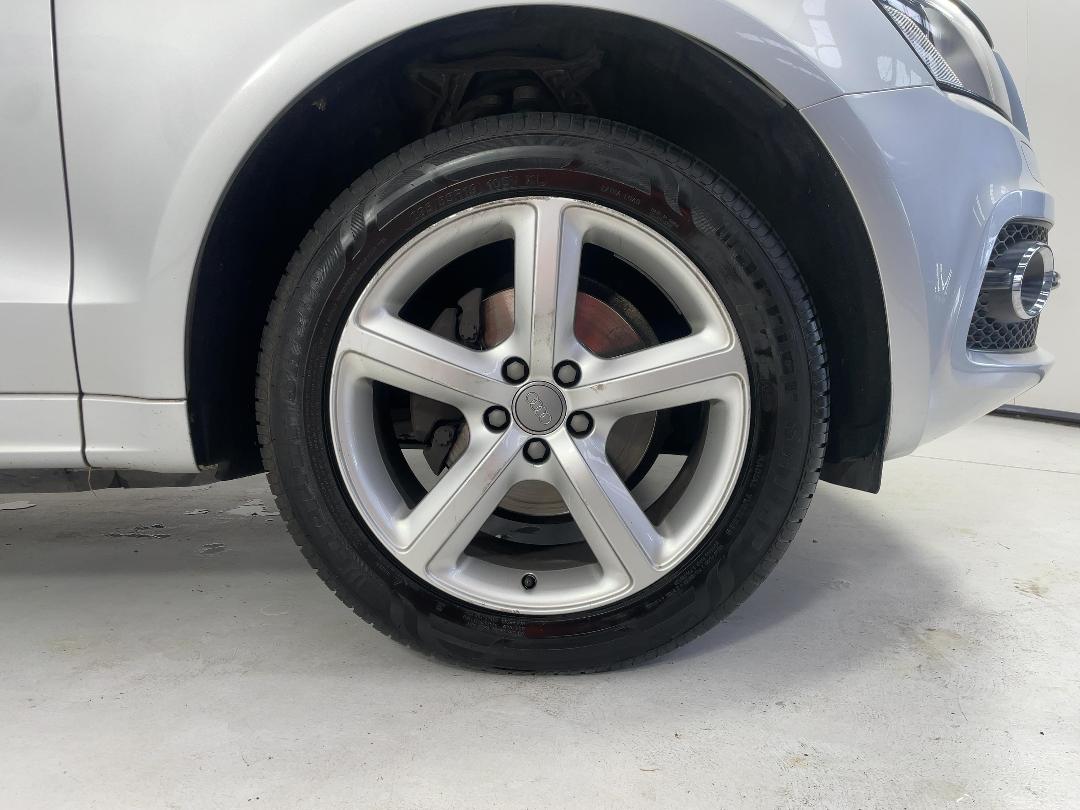 Photo '9' of Audi Q5 Photo '9' of Audi Q5