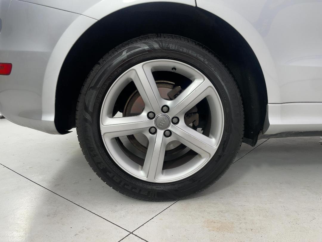 Photo '12' of Audi Q5 Photo '12' of Audi Q5