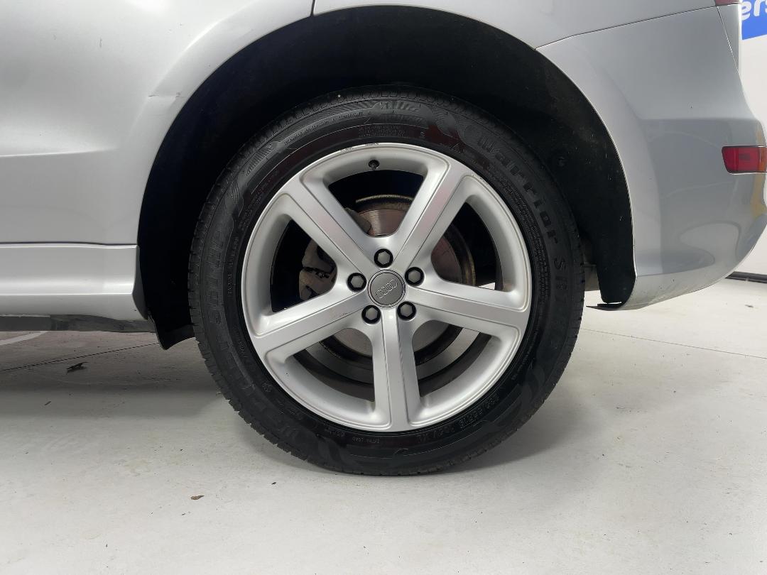 Photo '11' of Audi Q5 Photo '11' of Audi Q5