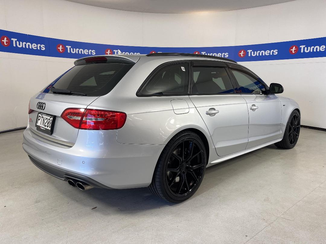 Photo '7' of Audi S4 Photo '7' of Audi S4