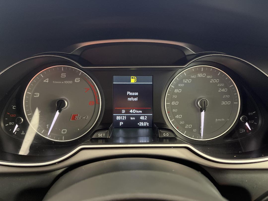 Photo '21' of Audi S4 Photo '21' of Audi S4