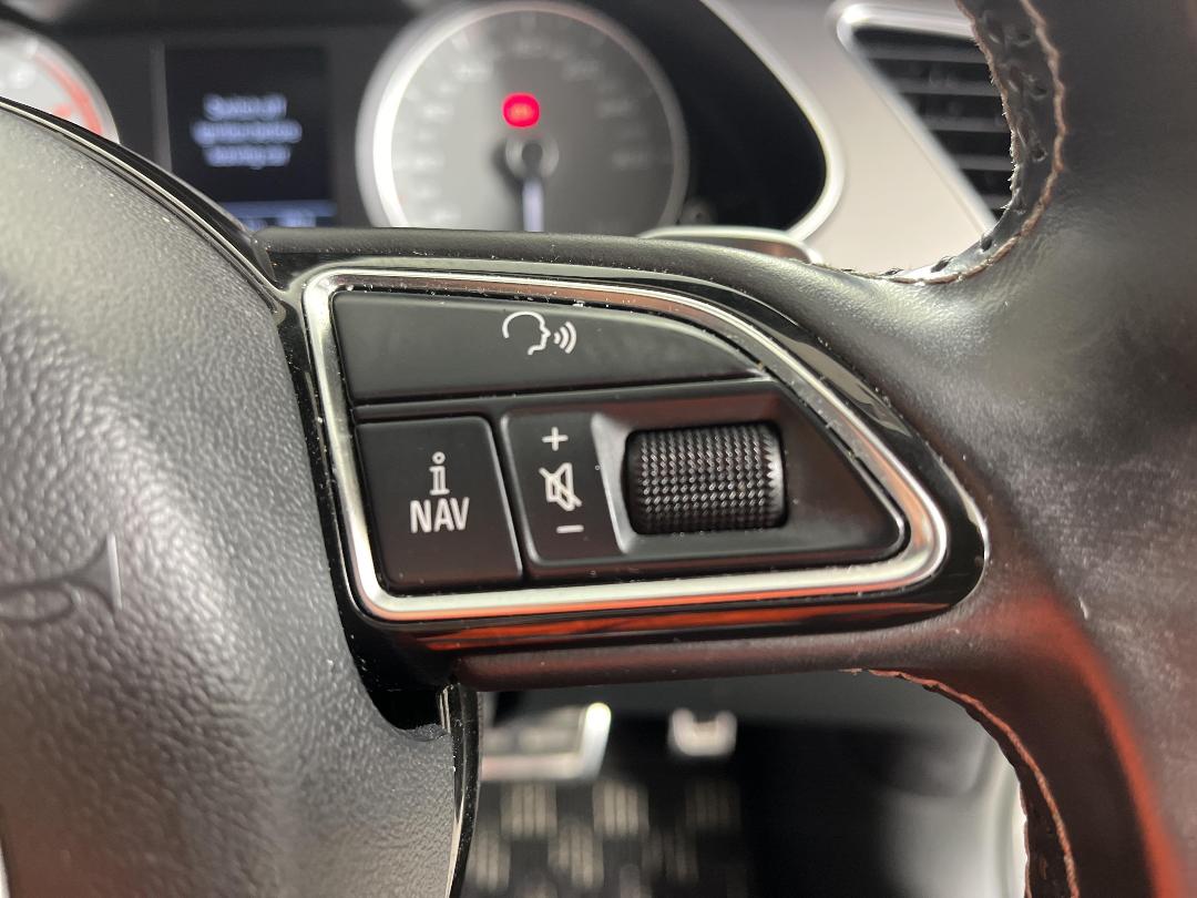 Photo '26' of Audi S4 Photo '26' of Audi S4