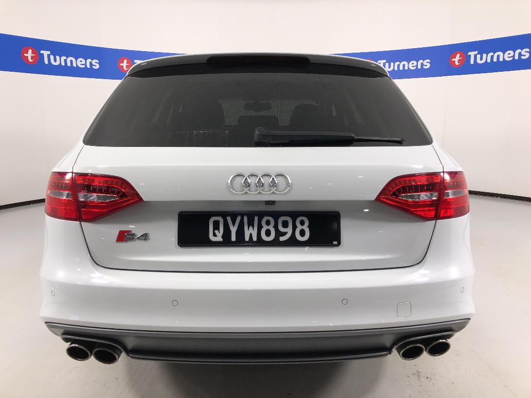 Photo '6' of Audi S4