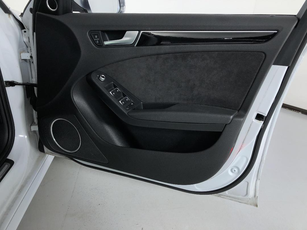 Photo '15' of Audi S4