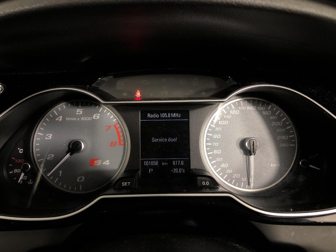 Photo '21' of Audi S4