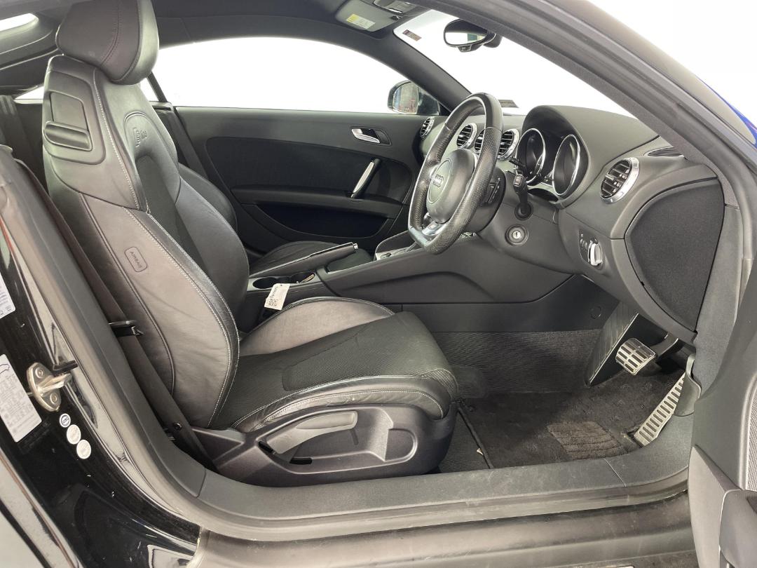 Photo '16' of Audi TT