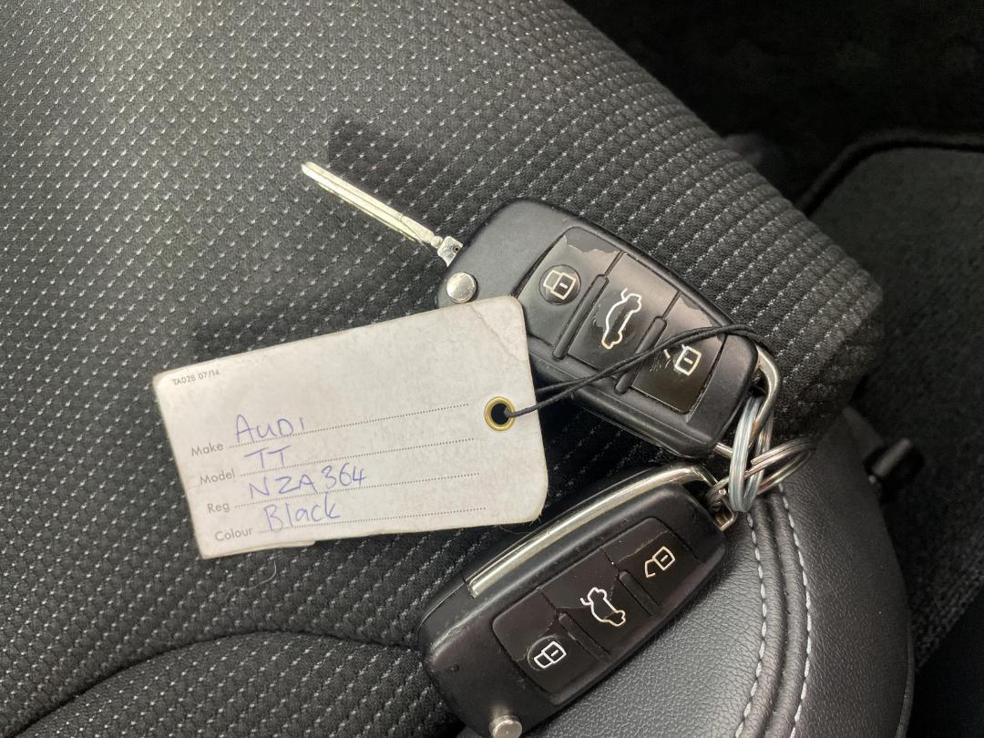 Photo '21' of Audi TT