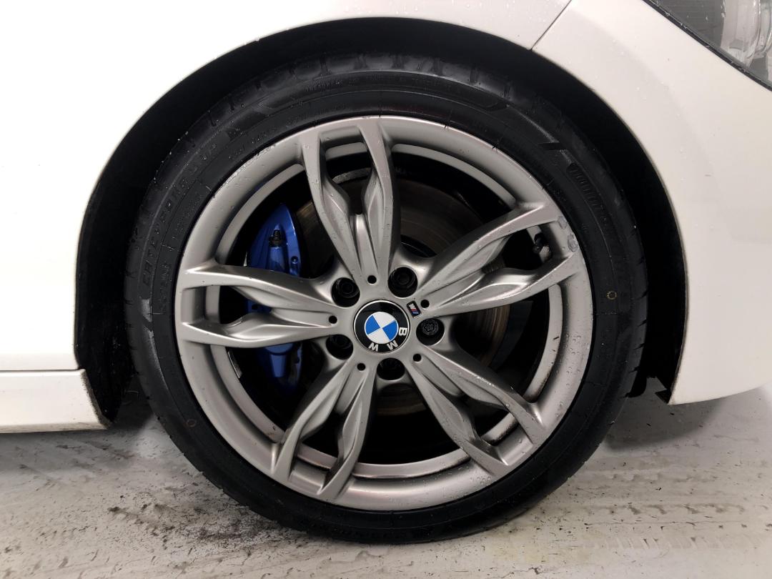 Photo '9' of BMW 1 Series Photo '9' of BMW 1 Series