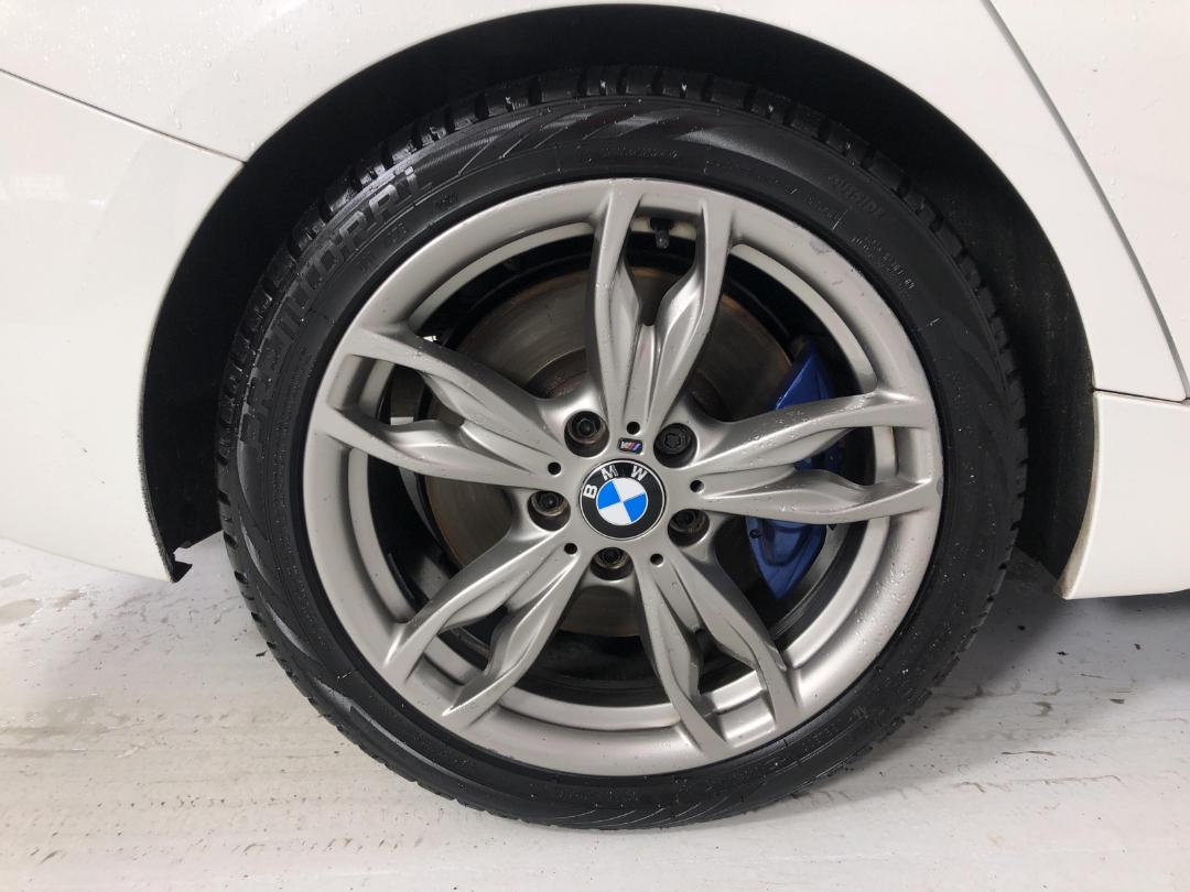 Photo '12' of BMW 1 Series Photo '12' of BMW 1 Series