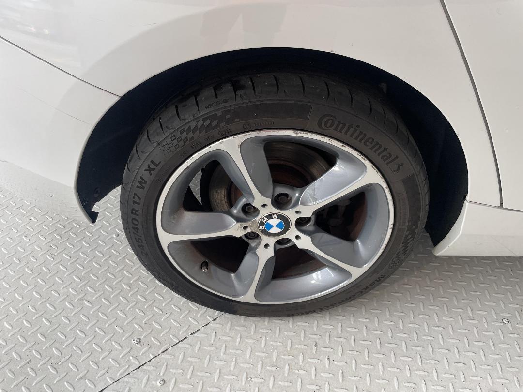 Photo '12' of BMW 1 Series