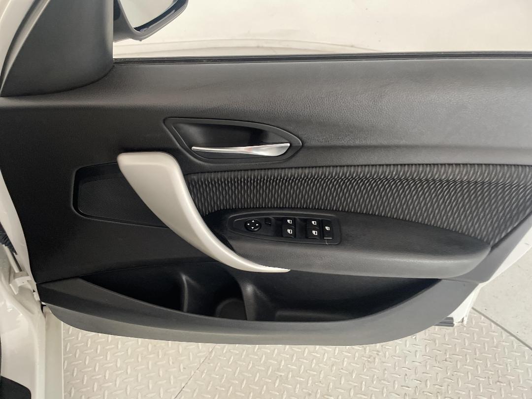 Photo '15' of BMW 1 Series