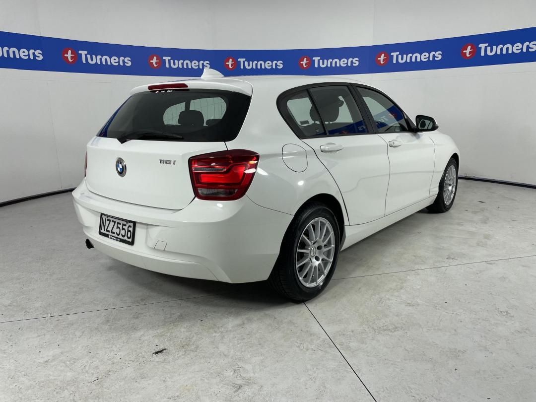 Photo '7' of BMW 116I Photo '7' of BMW 116I