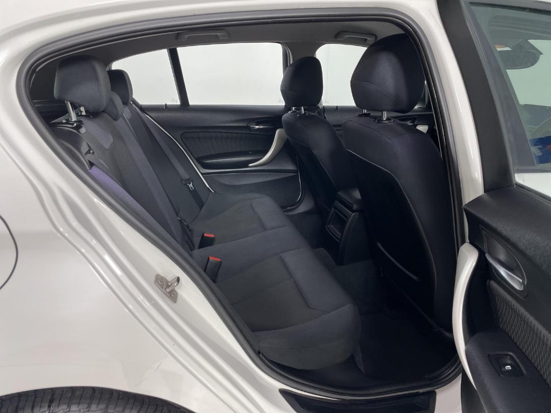 Photo '20' of BMW 116I Photo '20' of BMW 116I