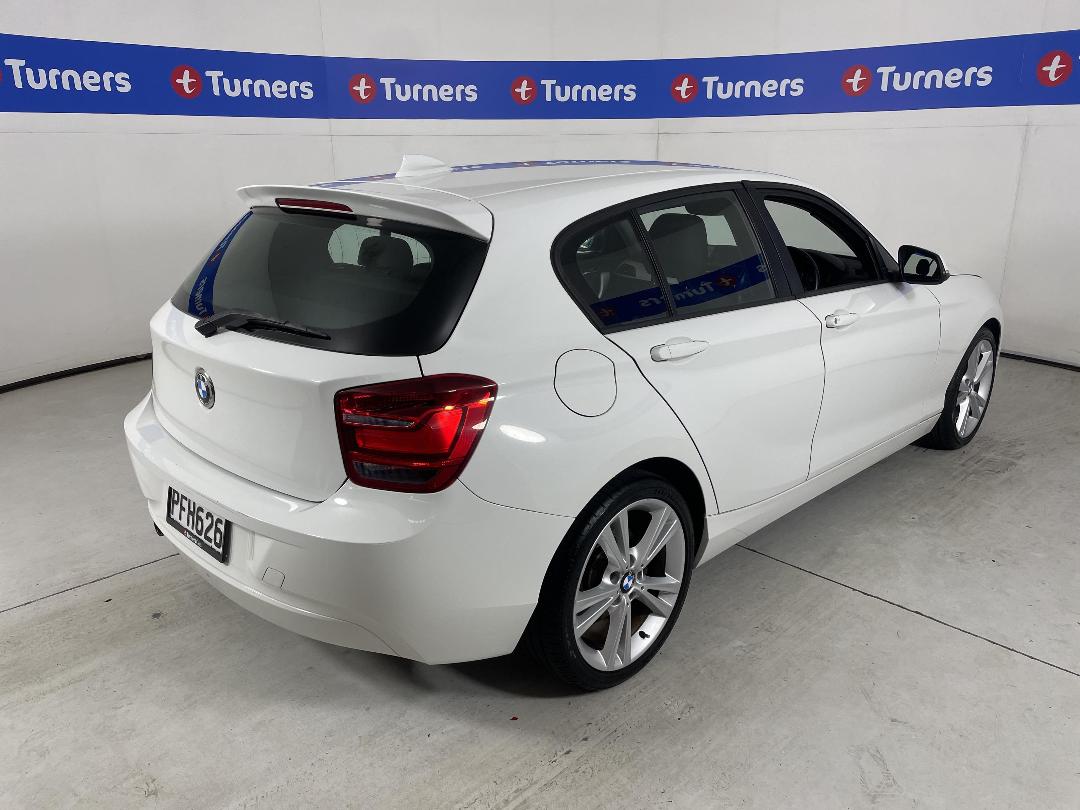 Photo '7' of BMW 116I Photo '7' of BMW 116I