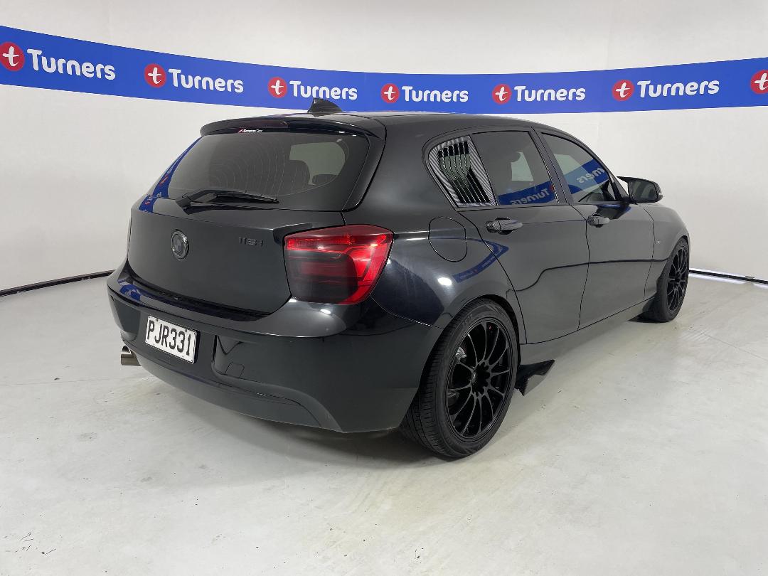 Photo '7' of BMW 116I Photo '7' of BMW 116I