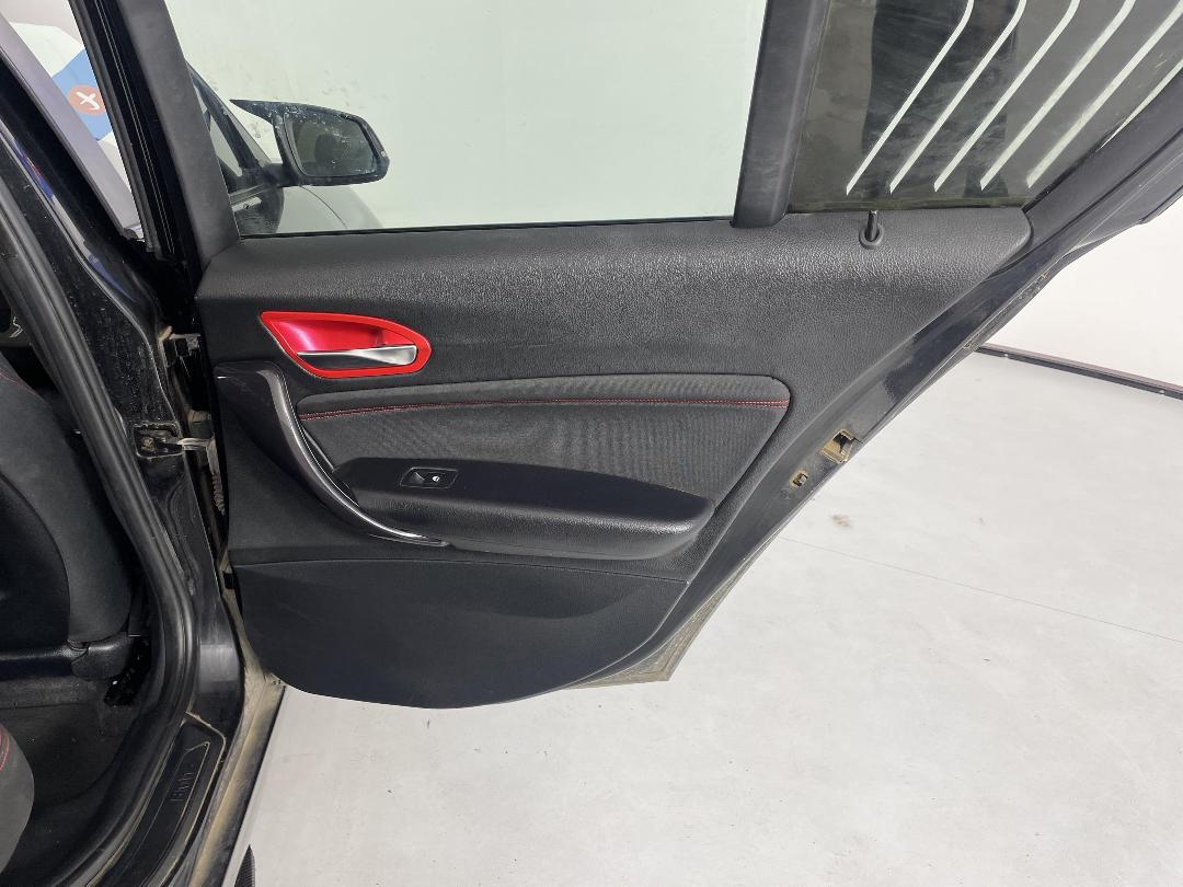 Photo '19' of BMW 116I Photo '19' of BMW 116I