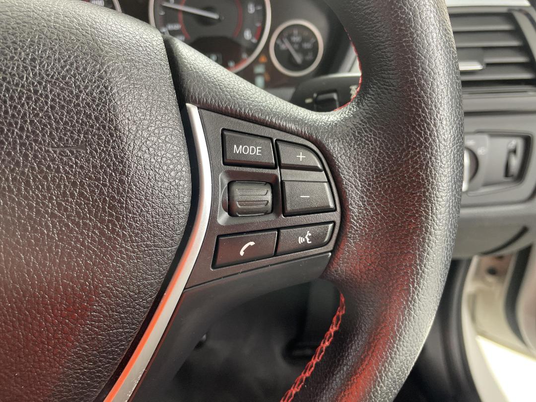 Photo '26' of BMW 3 Series