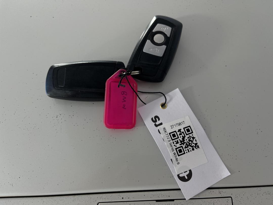 Photo '22' of BMW 3 Series