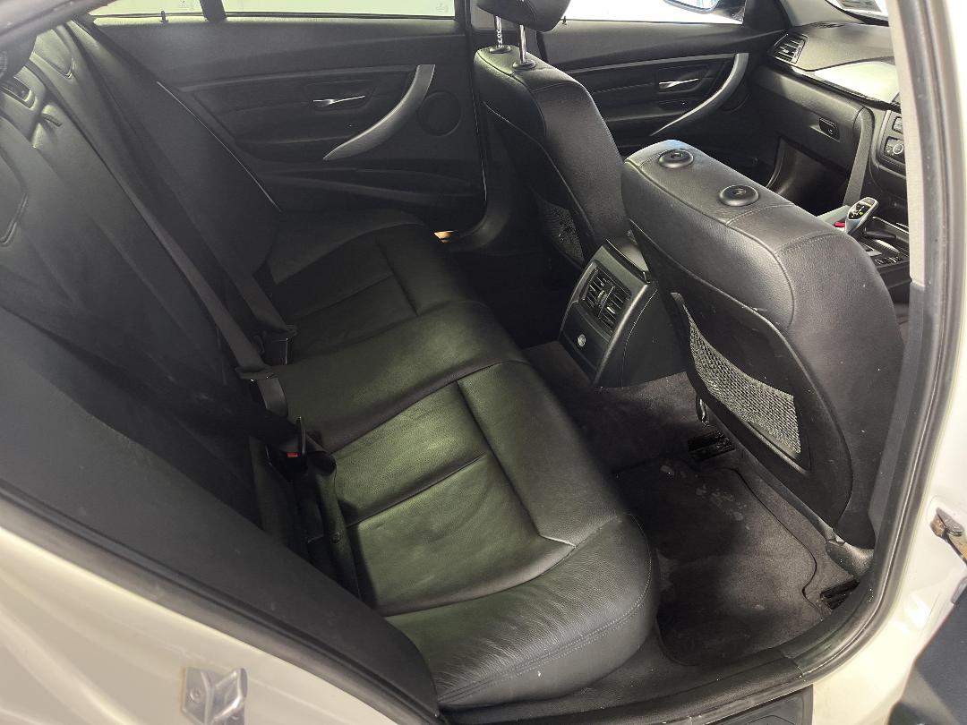 Photo '20' of BMW 3 Series