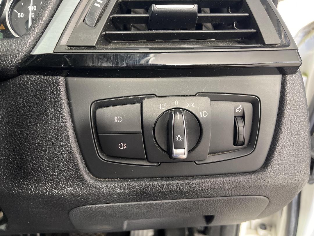 Photo '25' of BMW 3 Series