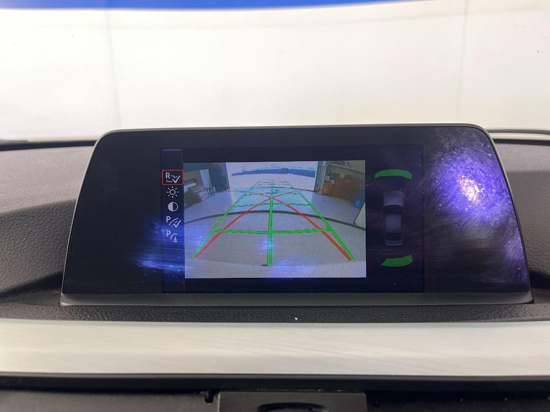 Photo '28' of BMW 3 Series