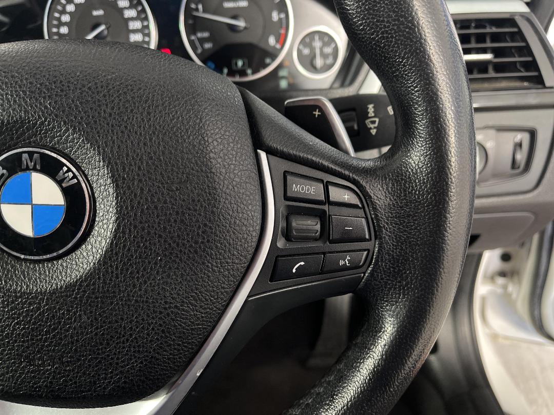 Photo '26' of BMW 3 Series