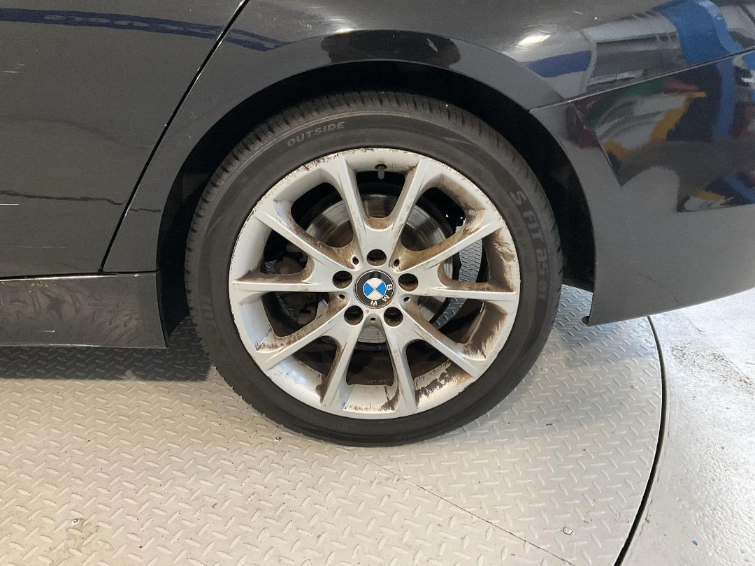 Photo '11' of BMW 3 Series Photo '11' of BMW 3 Series