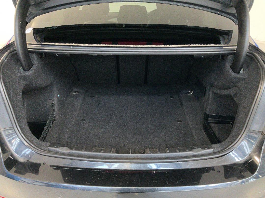 Photo '14' of BMW 3 Series Photo '14' of BMW 3 Series