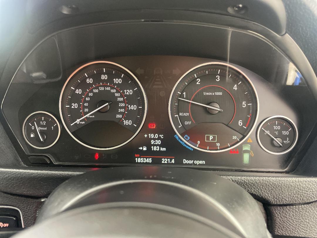 Photo '21' of BMW 320D