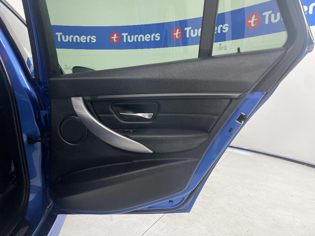 Photo '19' of BMW 320D