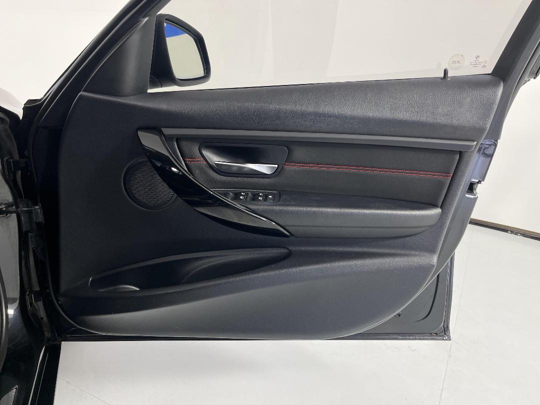 Photo '15' of BMW 320D