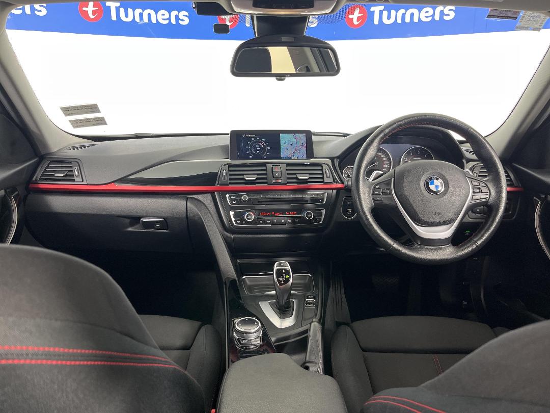 Photo '17' of BMW 320D