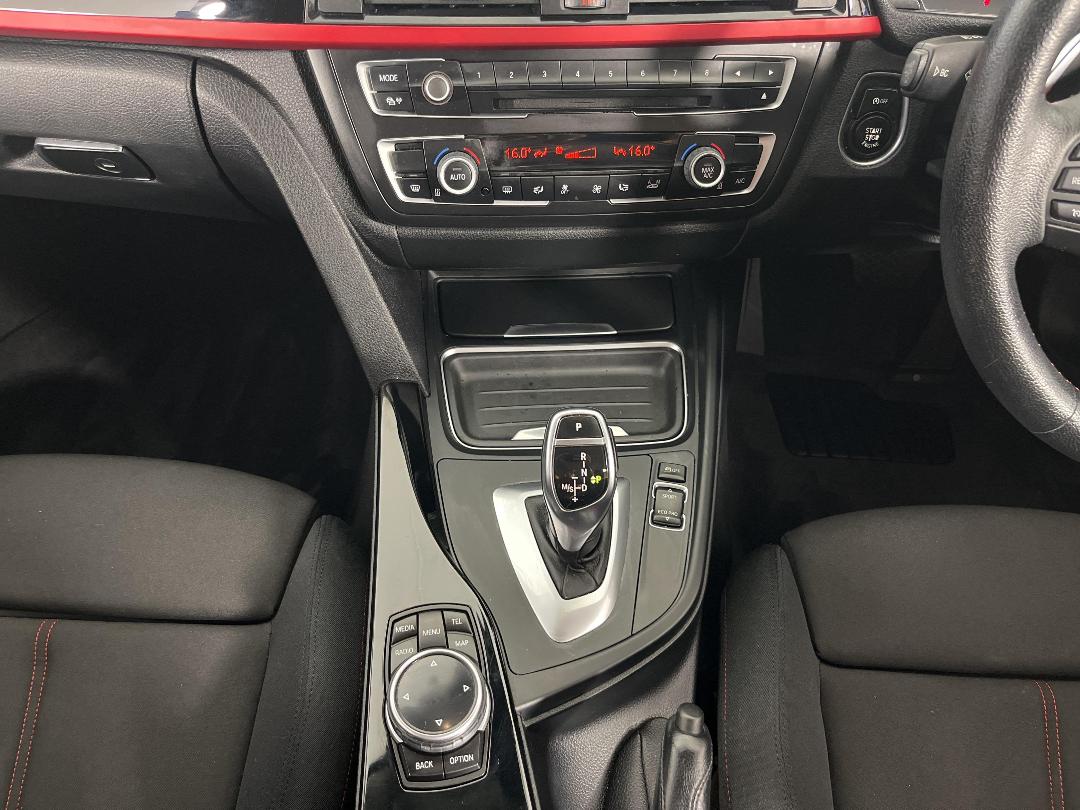 Photo '18' of BMW 320D